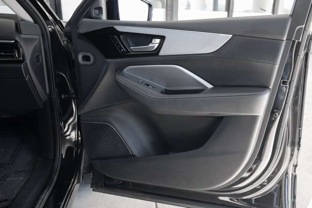 2024 Acura MDX w/Technology Package