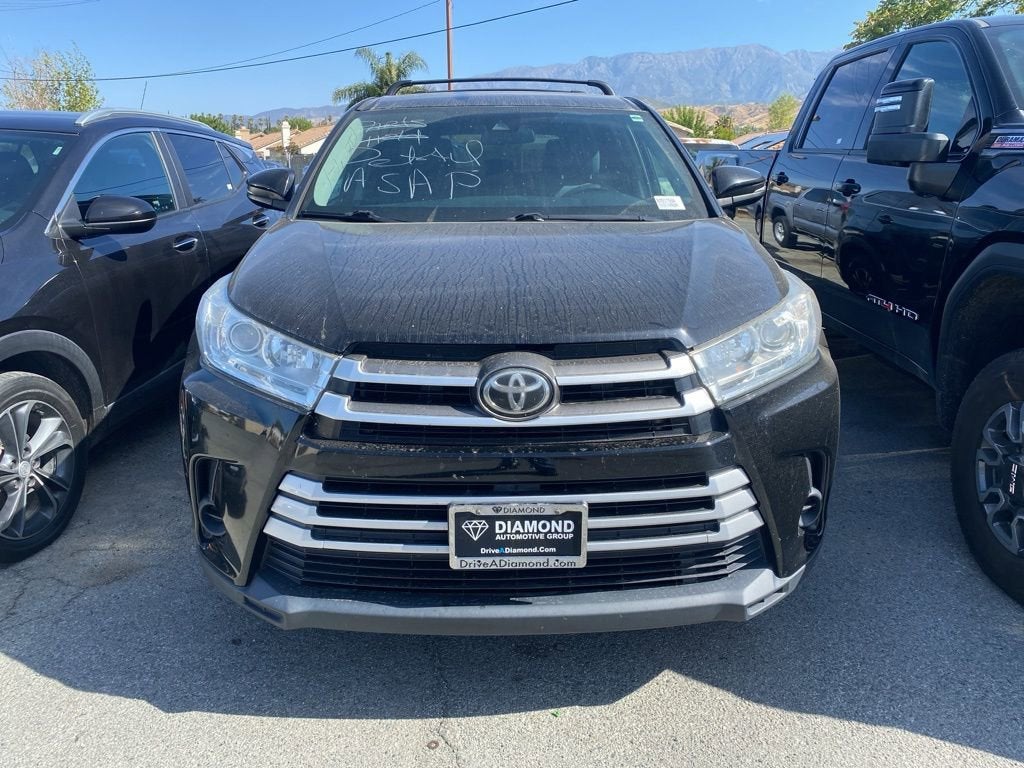 2019 Toyota Highlander LE