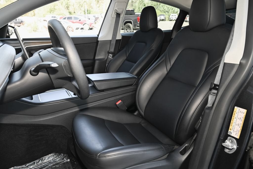2024 Tesla Model Y Performance
