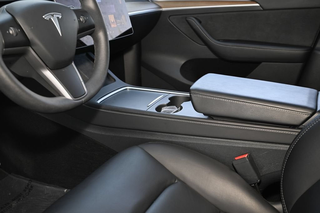 2024 Tesla Model Y Performance