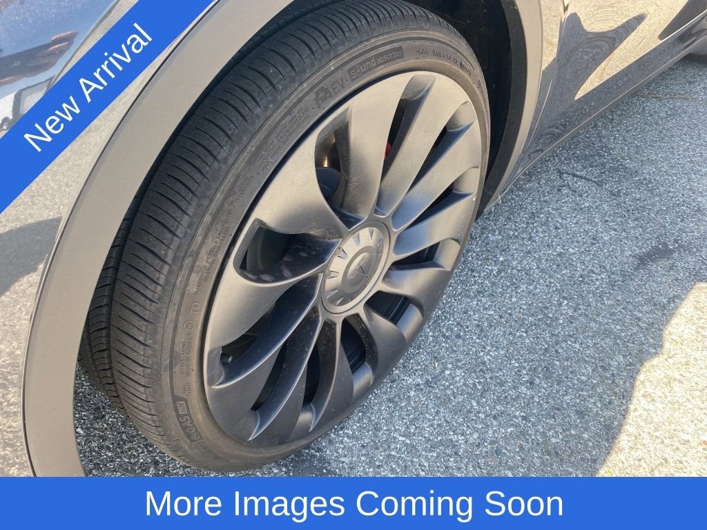 2024 Tesla Model Y Performance