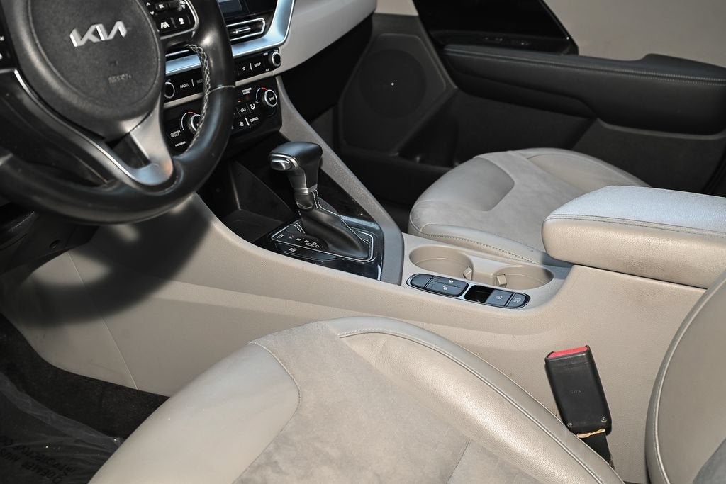 2022 Kia Niro Plug-In Hybrid EX