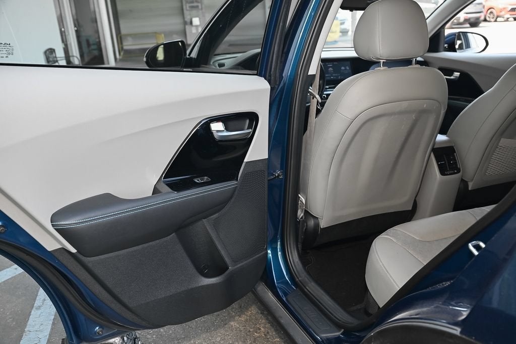 2022 Kia Niro Plug-In Hybrid EX