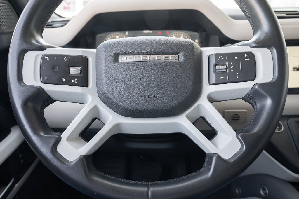 2023 Land Rover Defender S