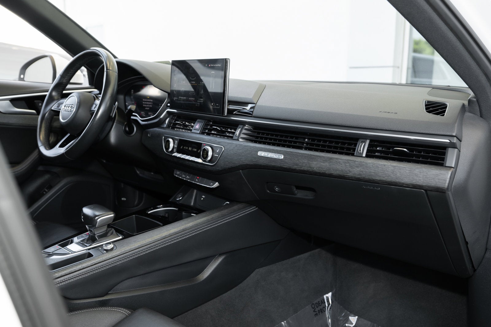 2022 Audi A4 Sedan S line Premium Plus