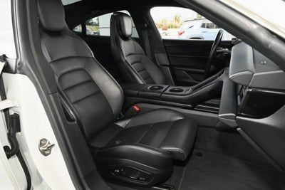 2022 Porsche Taycan 4S