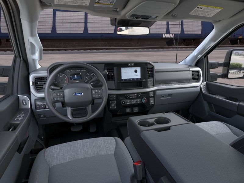 2026 Ford Super Duty F-350® XLT