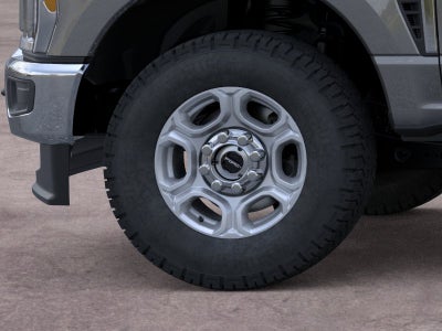 2026 Ford Super Duty F-350® XLT
