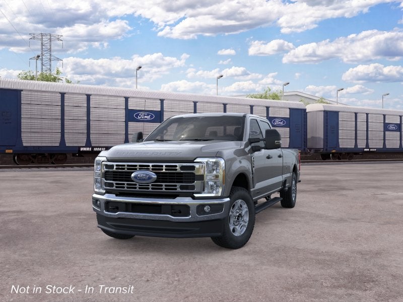 2026 Ford Super Duty F-350® XLT