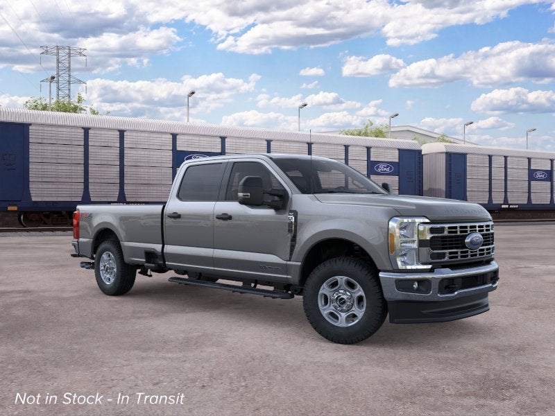 2026 Ford Super Duty F-350® XLT