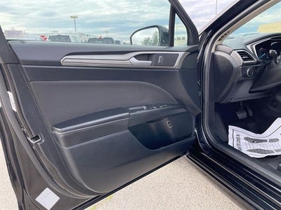 2019 Ford Fusion Hybrid SE