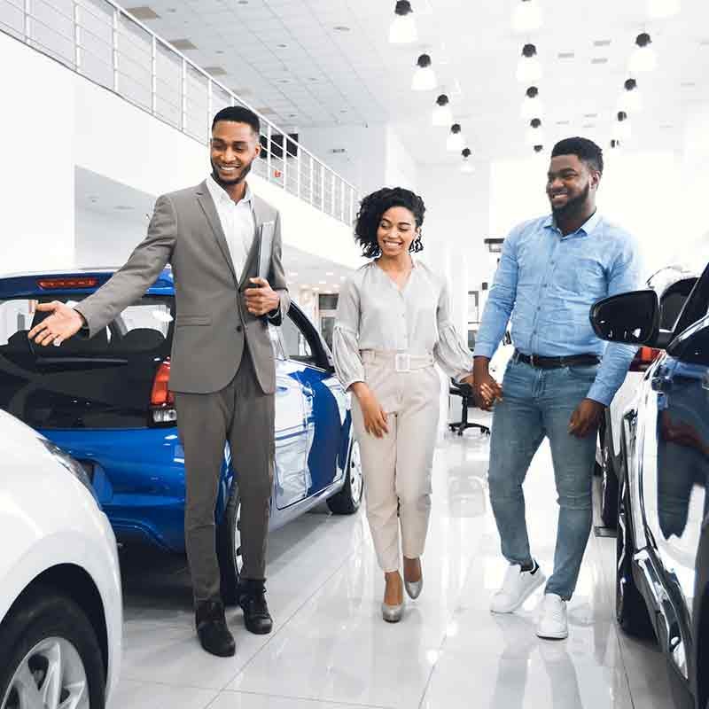 Diamond Ford in Lancaster CA customers buying a new car